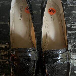 Ellen Tracey black patent 2.5" pumps, brand new